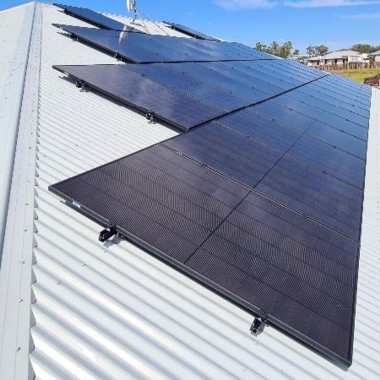 Solar power installation in Sharon by Solahart Bundaberg